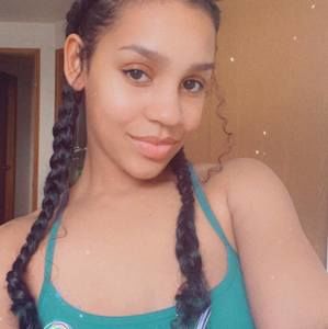 Meet your Posher, Jasmine